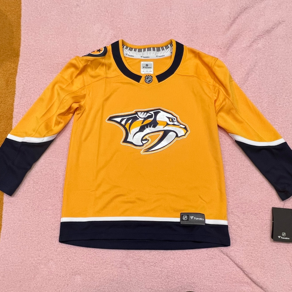 New Predators jersey kids